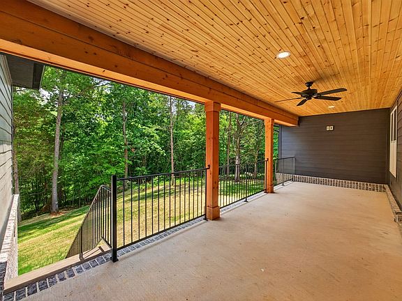 5th image of 4967 Curtis Dr