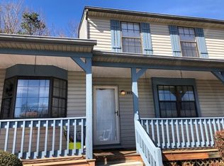 802 Goose Ridge Dr, Forest, VA 24551