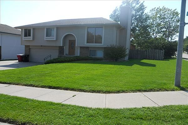 1st image of 1202 Patricia Dr