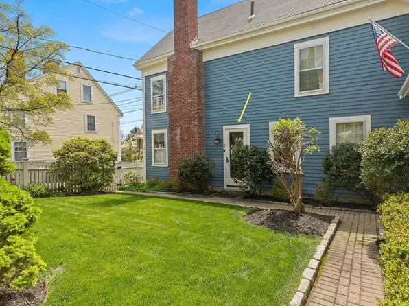 2 High St #0, Marblehead, MA 01945