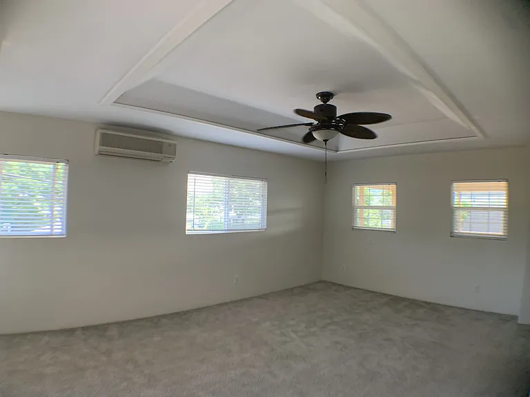 1080 Kupau St — Photo 15