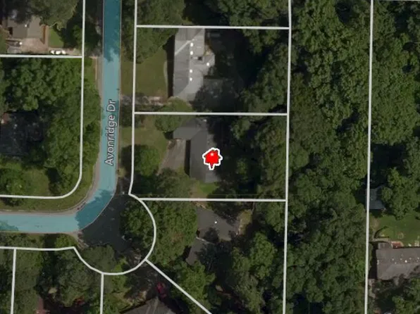 4299 Avonridge Dr, Stone Mountain, GA 30083