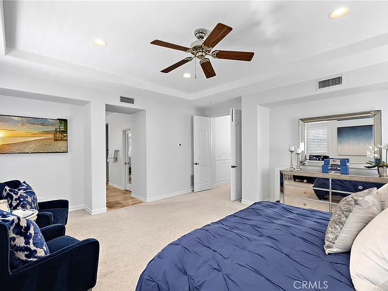 8 Victoria Ln — Photo 29