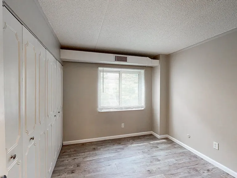 The Evalee Apartments — Photo 87