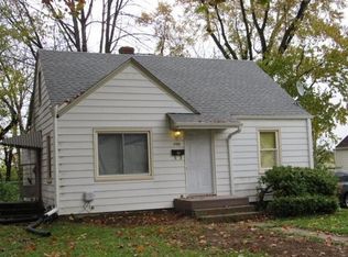 1703 Loomis St, Rockford, IL
