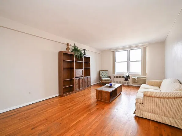 399 Ocean Parkway image 1 of 14
