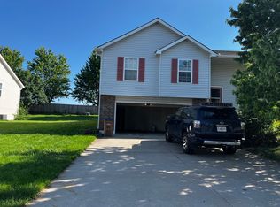 1025 & 1027 Kaycee Dr #1025, Raymore, MO 64083