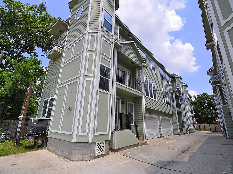 1st image of 1109 W 15th 1/2 St Unit K