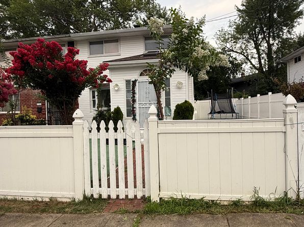 2307 Virginia Ave