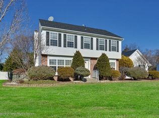 8 Wendy Ct, Jackson, NJ