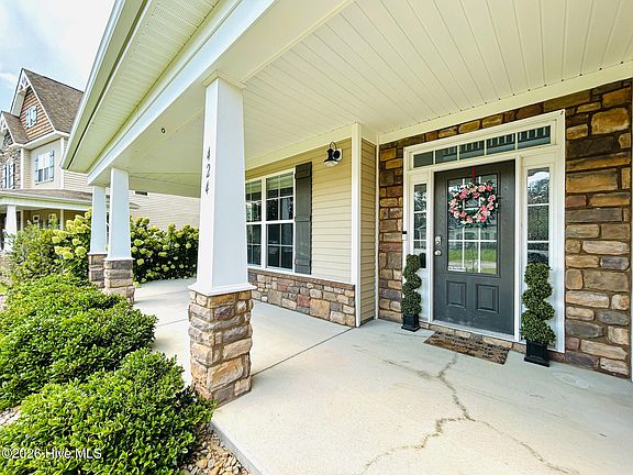 5th image of 424 Wolfe Lane