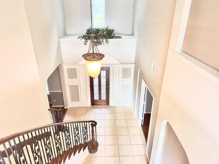 3819 Rivermoss Ln — Photo 6