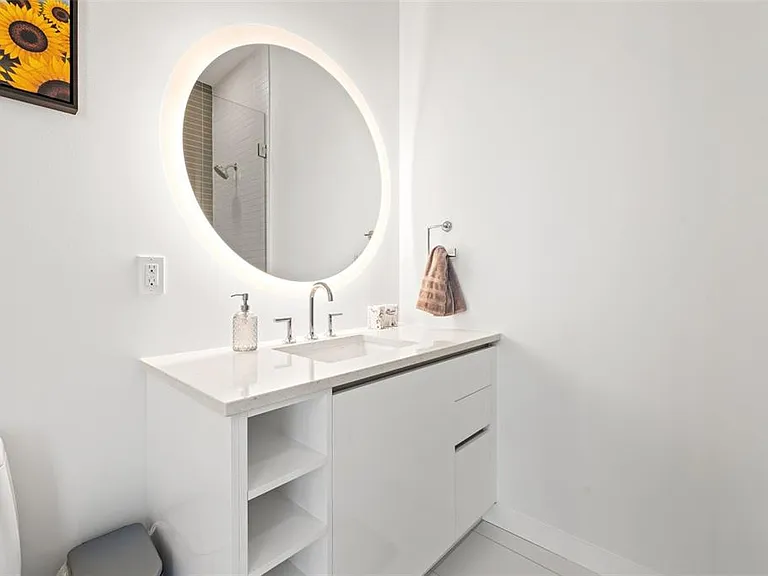 777 3rd Ave N #1701 — Photo 17