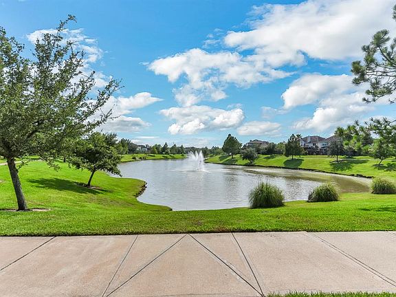 5th image of 11403 Riverstone Lake Ln