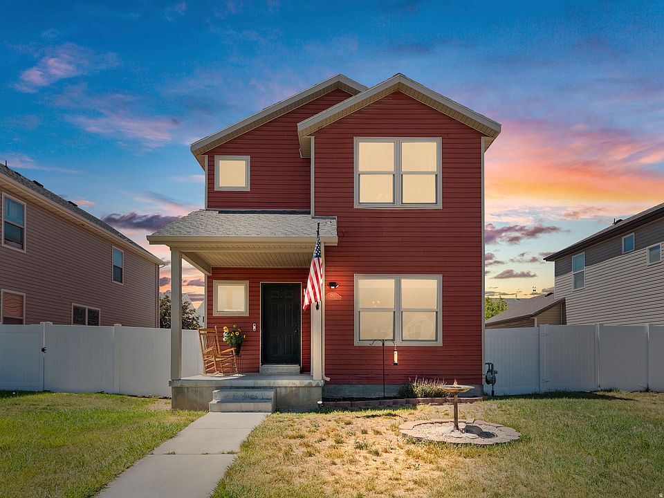 1st image of 1763 Aaron Dr