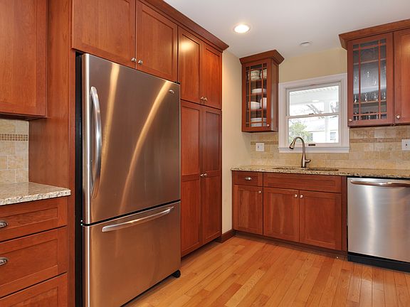 2nd image of 245 Crest Dr