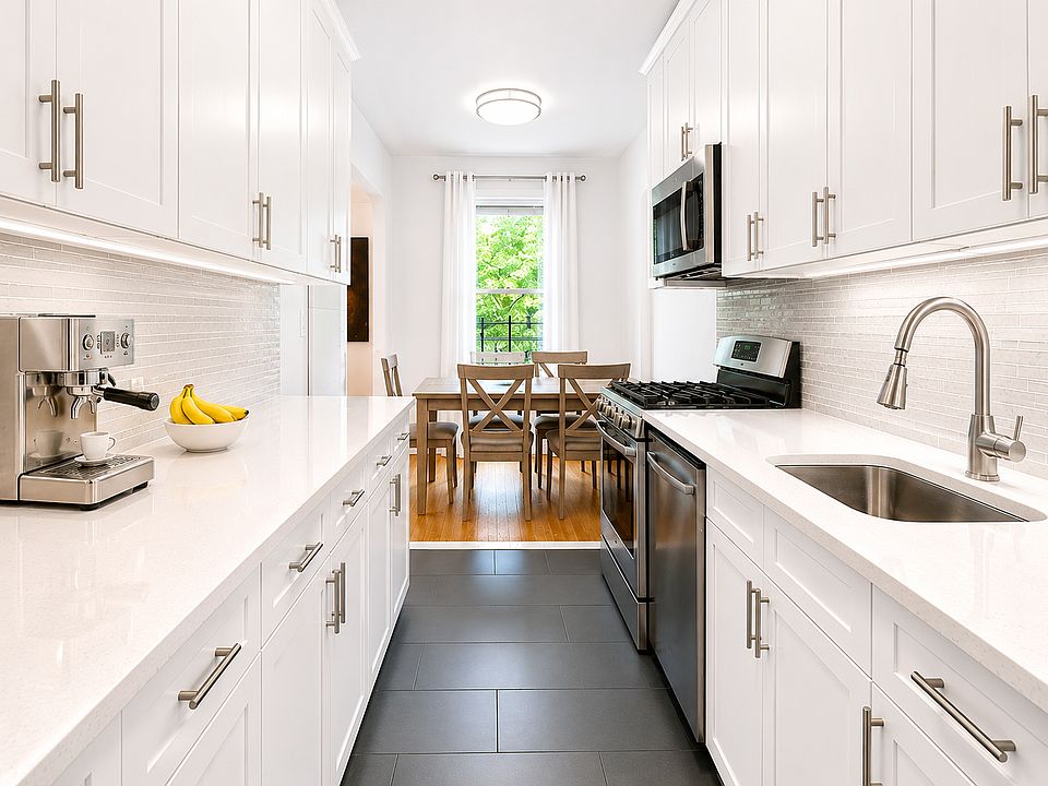1st image of 55 W 92nd St APT 2G