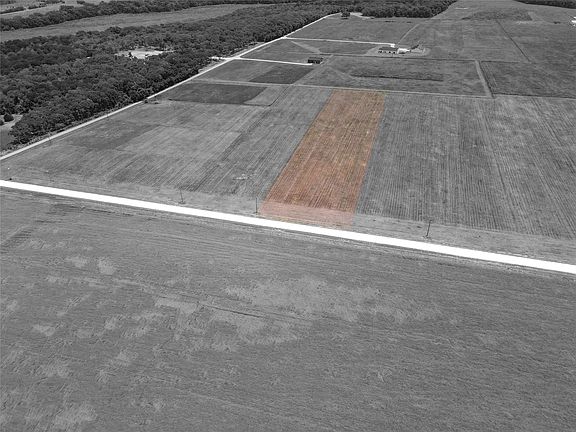 2nd image of 9109 County Road 101a