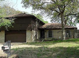 8009 Golden Oaks Rd, Oklahoma City, OK 73127