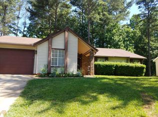 2307 Leslie Brook Dr, Decatur, GA 30035