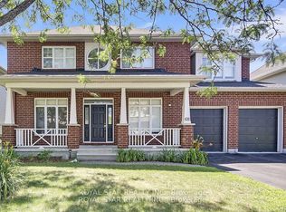 611 Devonwood Cir, Ottawa, ON K1T4E6