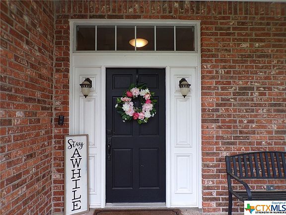 4th image of 2929 Olympia Dr