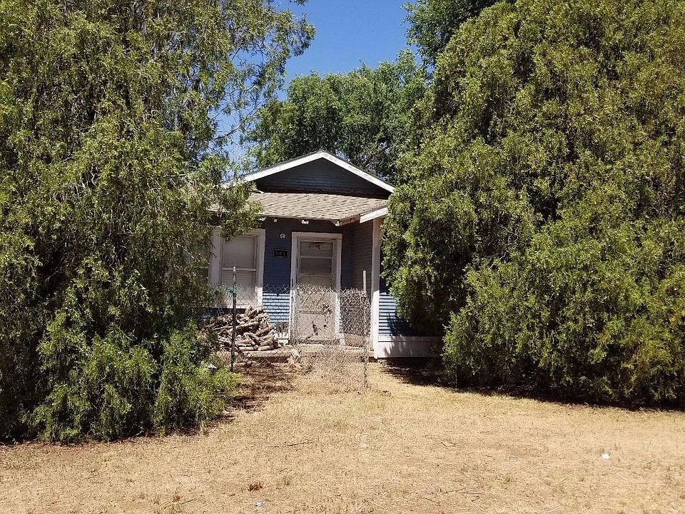 2nd image of 601 Lawrence St