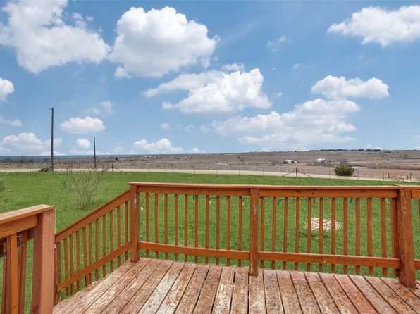 205 County Road 212a Dr, Bertram, TX 78605