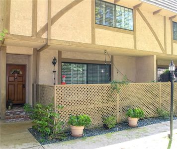 6201 Valley Circle Blvd Unit 17, Woodland Hills, CA, 91367