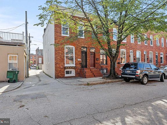 3rd image of 801 S Lakewood Ave