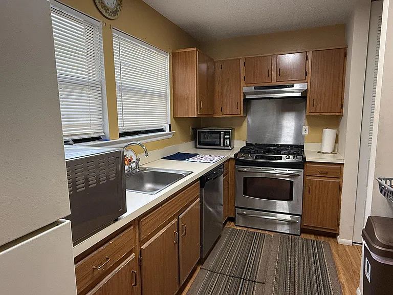 187 Azalea Cir — Photo 4