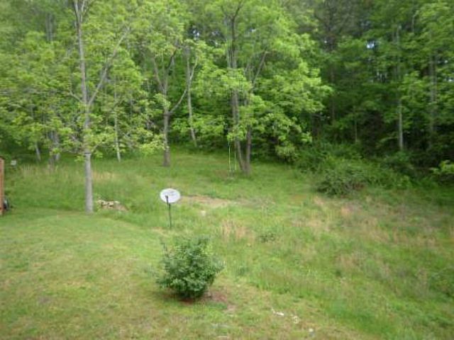 2nd image of 222 Weeping Willow Ln