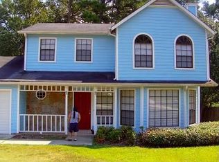 2935 Wildflower Ln, Snellville, GA 30039