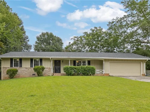 3505 Commanche Ct SE, Smyrna, GA 30080