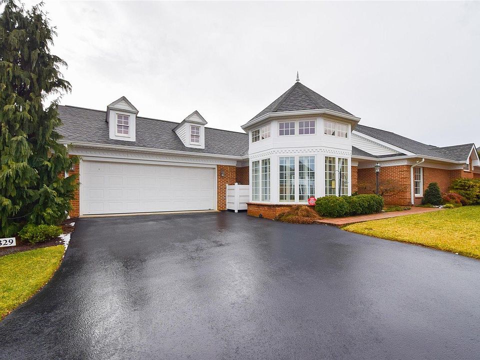 1st image of 3329 Kingsbury Cir SW