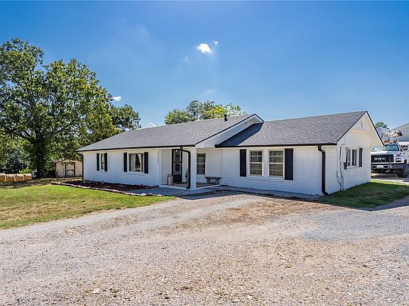 2nd image of 23365 Raines Rd