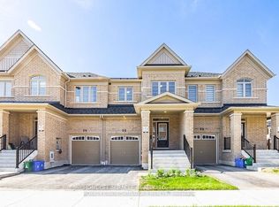 52 Air Dancer Cres, Oshawa, ON L1L 0K7