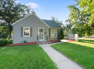 6300 Wyoming Ave N, Brooklyn Park, MN 55428