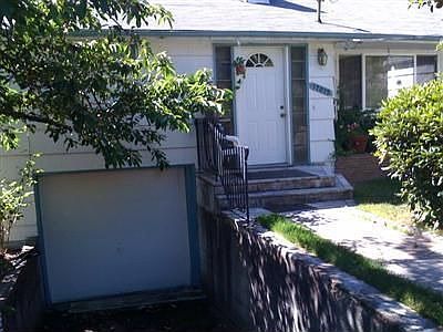 1st image of 17015 11th Ave NE