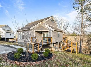 602 Wedgewood Ln, La Follette, TN 37766