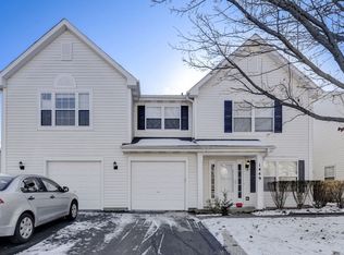 1449 Orleans Dr, Mundelein, IL 60060