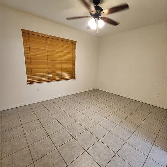 1112 Hillhurst Dr — Photo 20