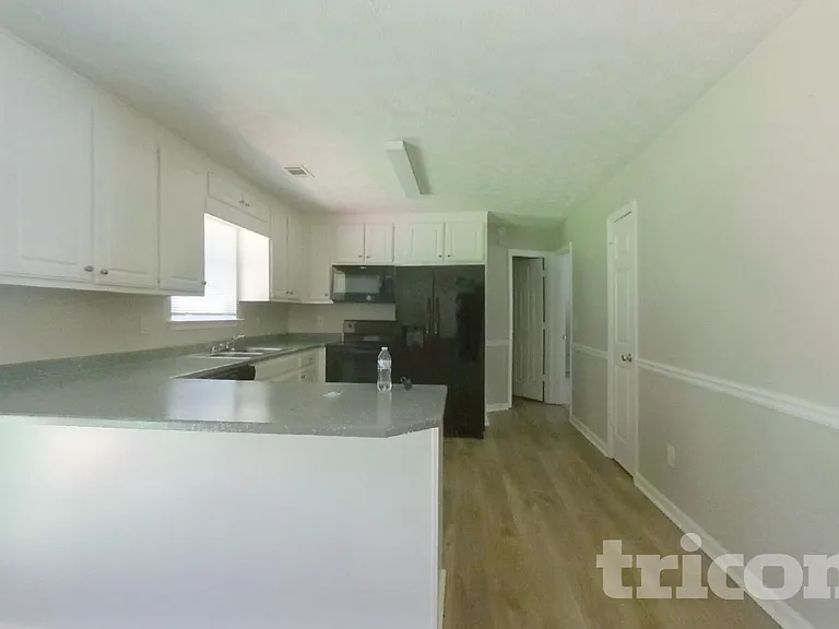 10 Cardinal Ct — Photo 6