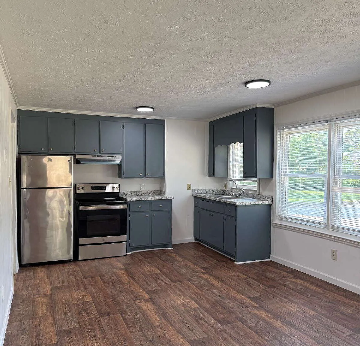 1 bed, 1.0 bath, 600 sqft, $1,000 — Photo 4