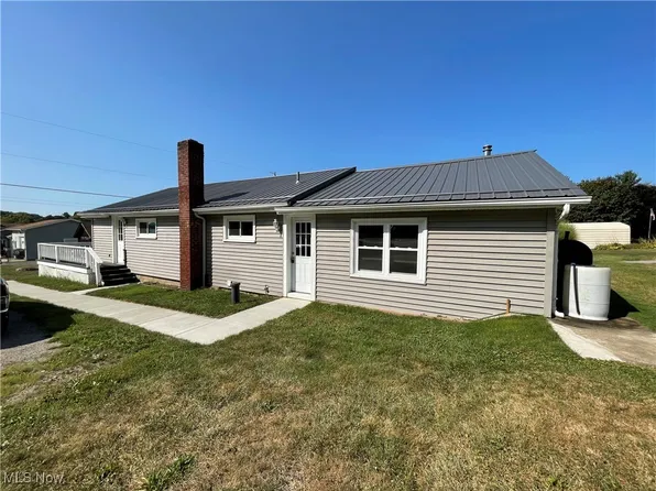 32136 Parkview Rd, Hanoverton, OH 44423