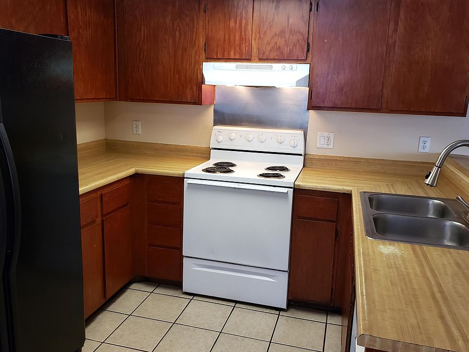 1st image of 4640 Brandonkane Ln APT A