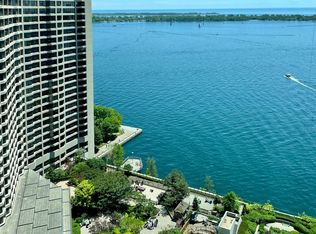 77 Harbour Sq #3002, Toronto, ON M5J 2S2