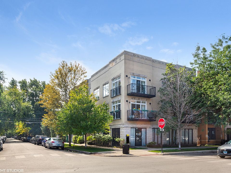 1st image of 2135 W Roscoe St Suite 2N