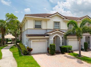 4418 Regal Ct, Delray Beach, FL 33445