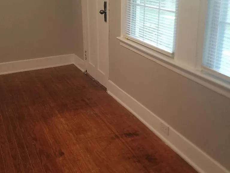 4 Briggs Ave — Photo 21
